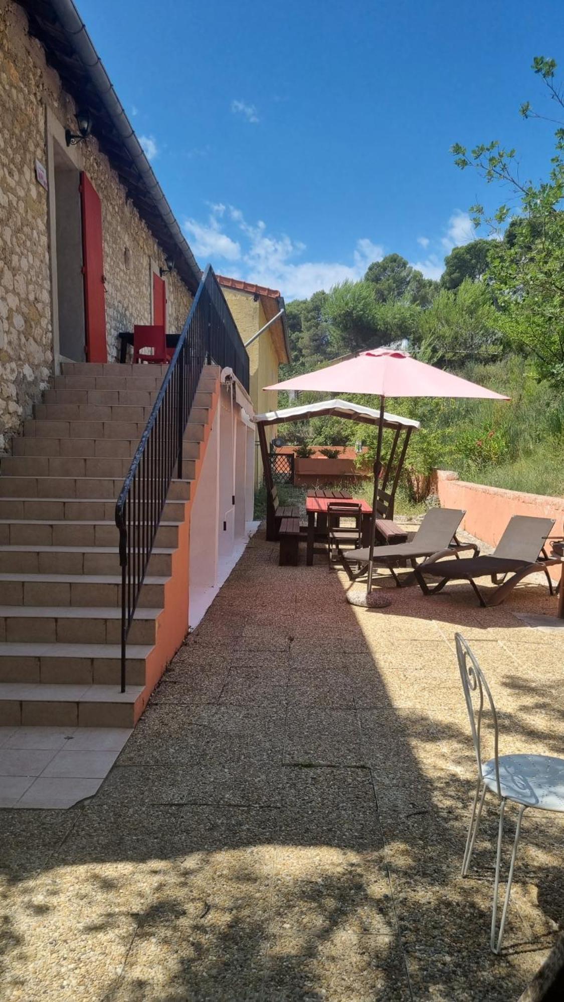 L'Oustaou Du Luberon Et Spa Villelaure Kültér fotó
