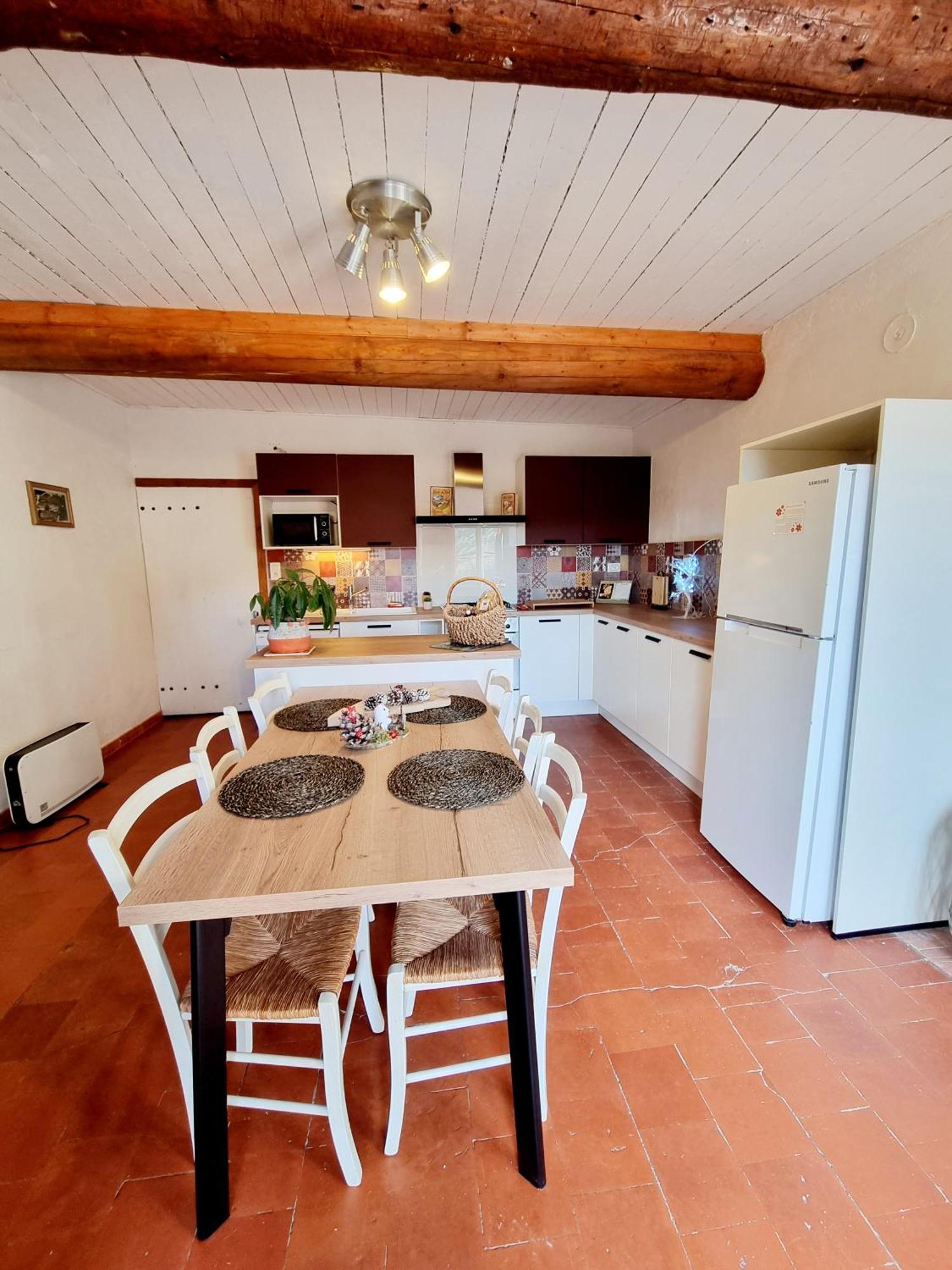 L'Oustaou Du Luberon Et Spa Villelaure Kültér fotó