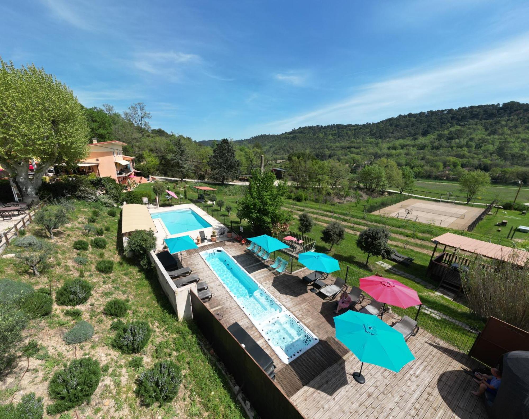 L'Oustaou Du Luberon Et Spa Villelaure Kültér fotó
